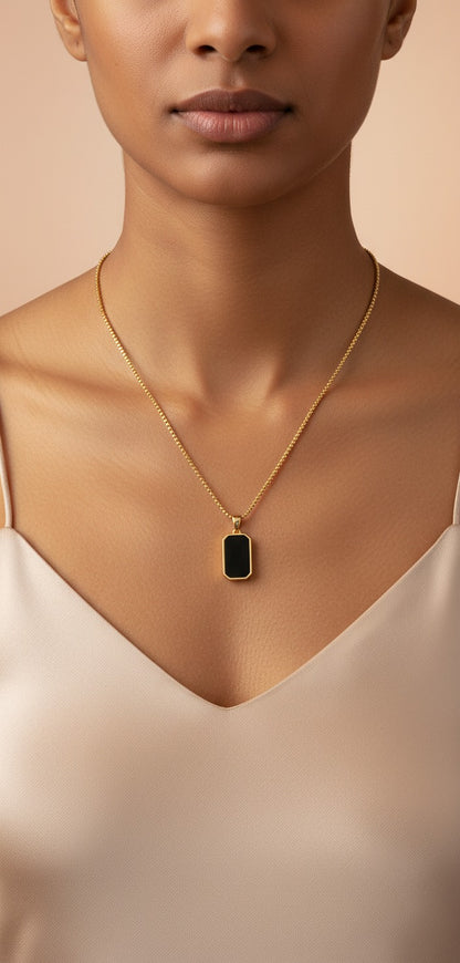 Noir Luxe Pendant Necklace