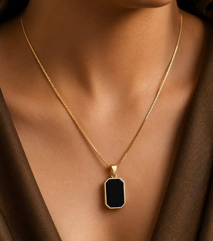 Noir Luxe Pendant Necklace