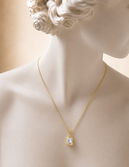 Anti Tarnish Stainless Steel Gold Stylish Necklace