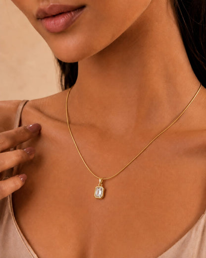 Anti Tarnish Stainless Steel Gold Stylish Necklace